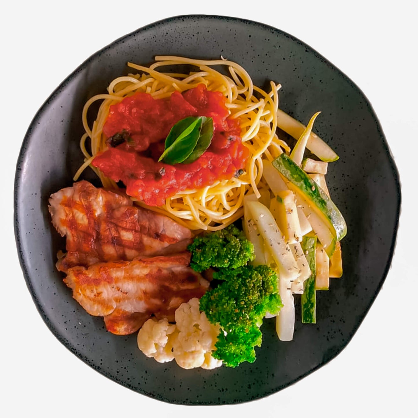 94 - Lombo de Porco Ibérico Grelhado com Macarrão Veggie