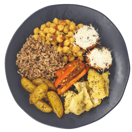 67 - Bacalhau Desfiado Dessalgado com Legumes e Grãos Refogados