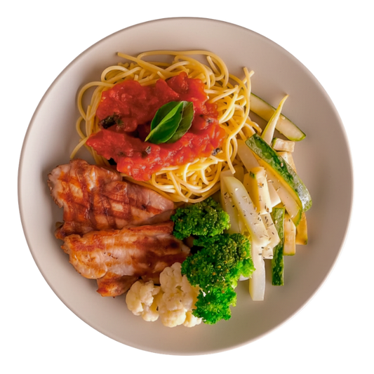 94 -  Lombo Suíno Grelhado, Espaguete com Molho de Tomate, Abobrinha, Couve-flor e Chuchu