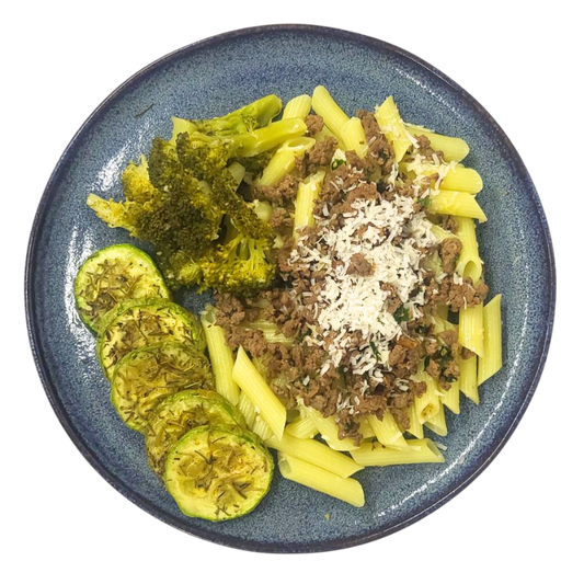 72 - Penne Sem Glúten com Patinho Refogado e Legumes
