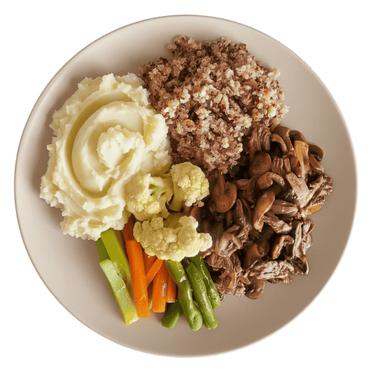 71 -  Tiras de Mignon Grelhado com Champignon, Quinoa, Purê de batata, Cenoura, Couve-flor, Chuchu e Vagem