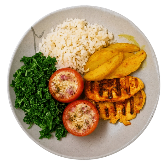 64 - Sassami de Frango Grelhado, Arroz, Feijão, Batata, Cenoura e Tomate